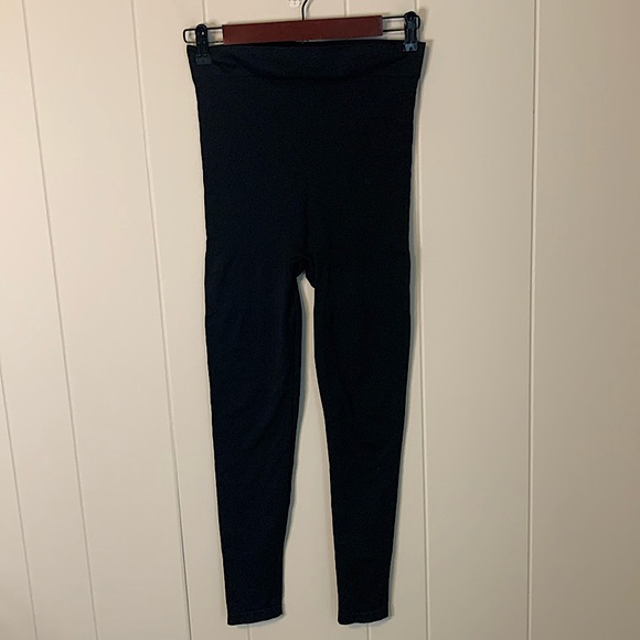 BLANQI Black Highwaist Everyday Leggings Size Small - Picture 2 of 6